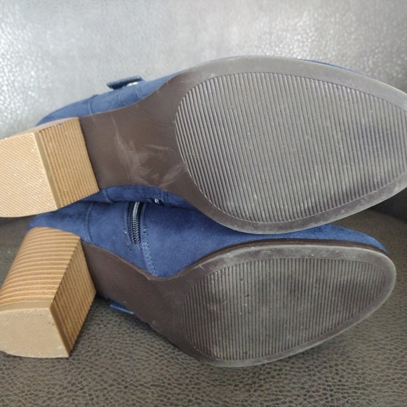 Apt 9 Navy Blue Boots Size 8.5 - Picture 6 of 9